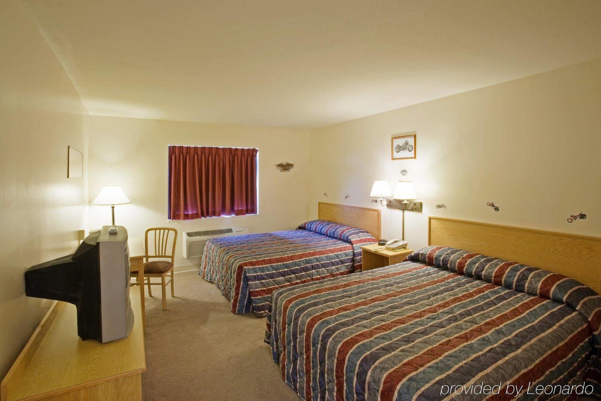 Shelbina Simple Rewards Inn חדר תמונה
